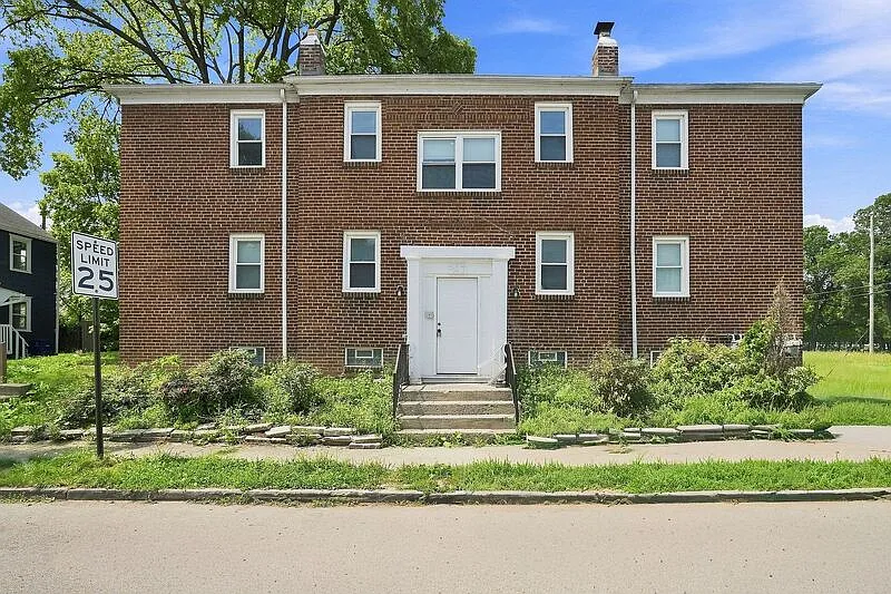 397 Catherine St #1