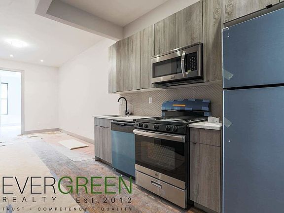 4th image of 274 Chauncey St #3A