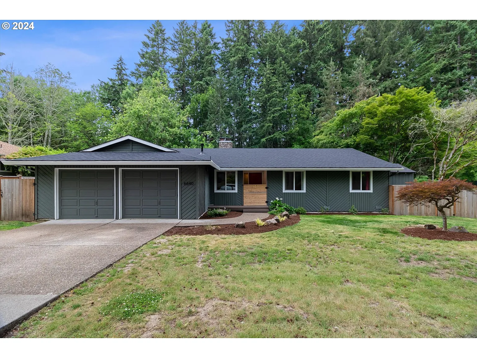 6640 SW Nehalem Ln photo 1