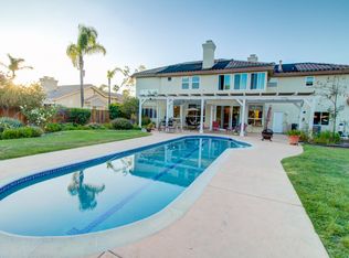 5855 Ranch View Rd, Oceanside, CA 92057