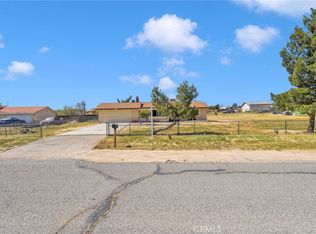 15870 Cazadero Rd, Victorville, CA 92394