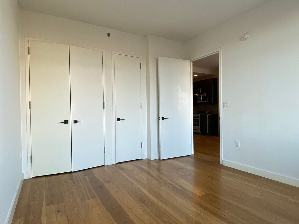 1st image of 180 Nassau St #E6