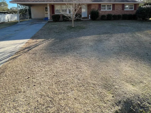 2013 Lee Ave, Tifton, GA 31794