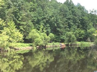 Oak Hill Rd, Berkeley Springs, WV 25411