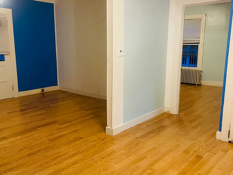 506 Park Ave #2 — Photo 3