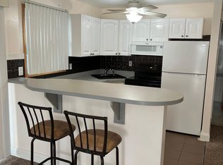 325 West Dr #1A, Copiague, NY 11726