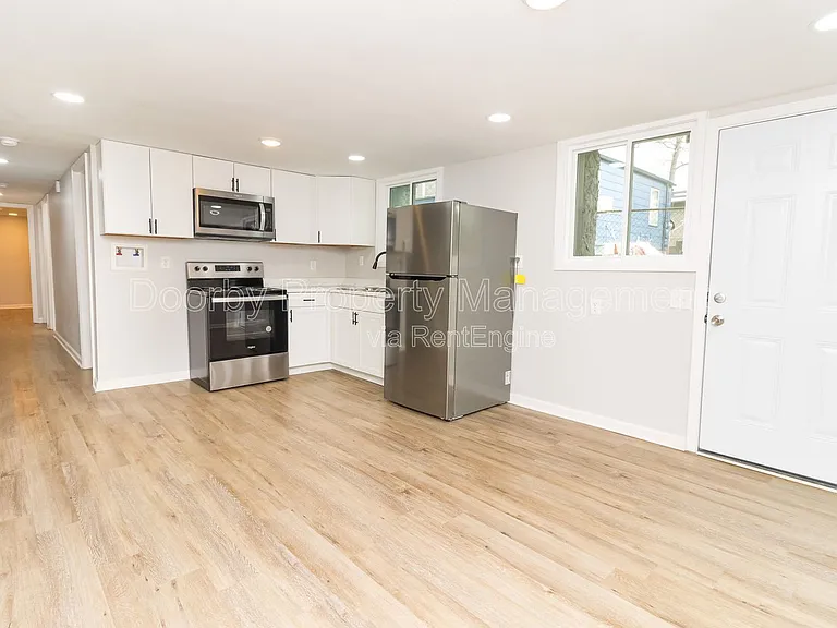 1714 Portland St #C — Photo 3