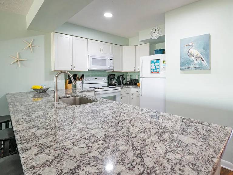 2105 Surfrider Ct — Photo 9