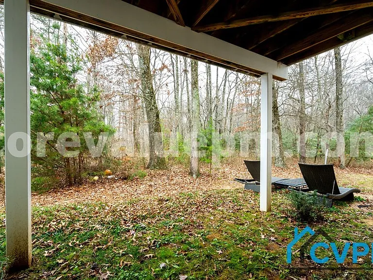 7014 Dannfield Ct — Photo 9