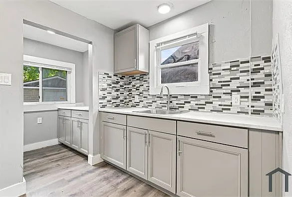 13512 Griggs St — Photo 11
