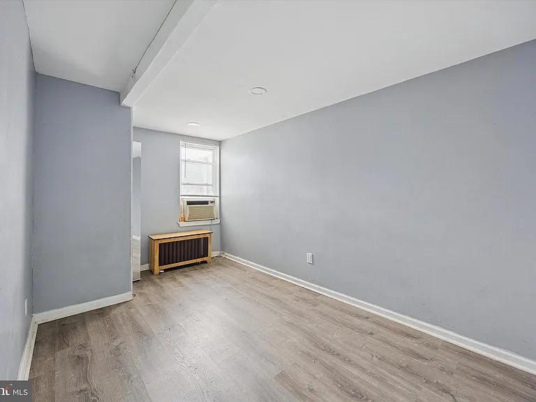 4928 W Thompson St #2 — Photo 9