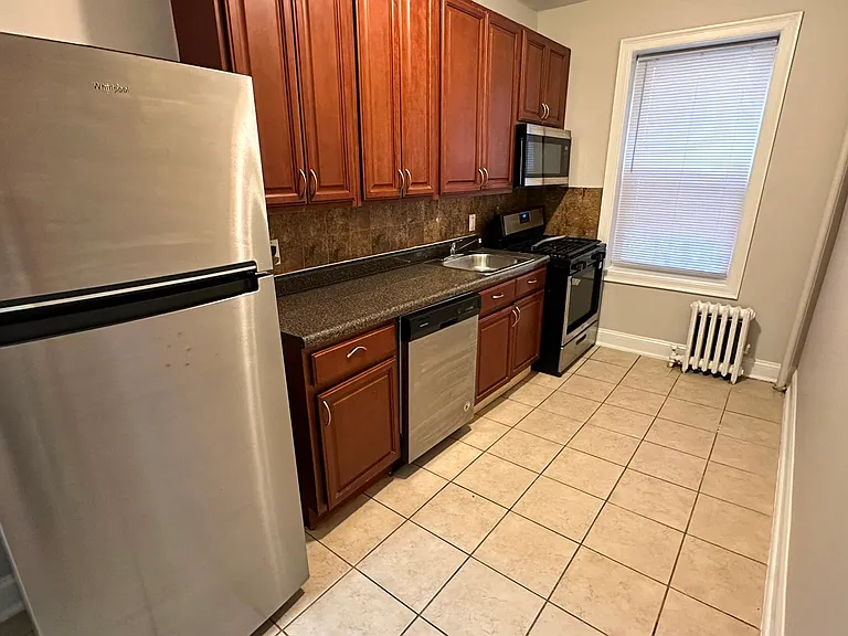 134 Corbin Ave #A202 — Photo 4