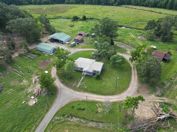 1960 Gaston Rd, Belton, KY 42324