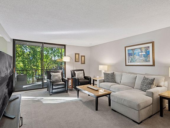 4th image of 6085 Lincoln Dr APT 214