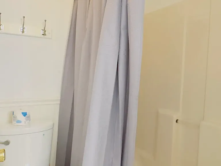 529 White River Dr #19I — Photo 10