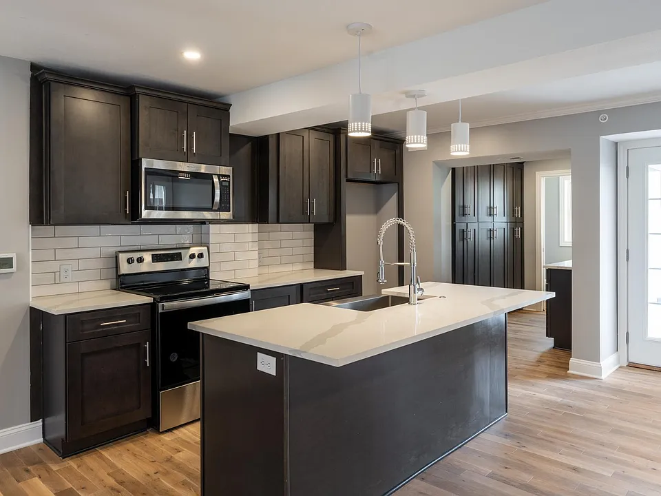 Plaza Townhomes