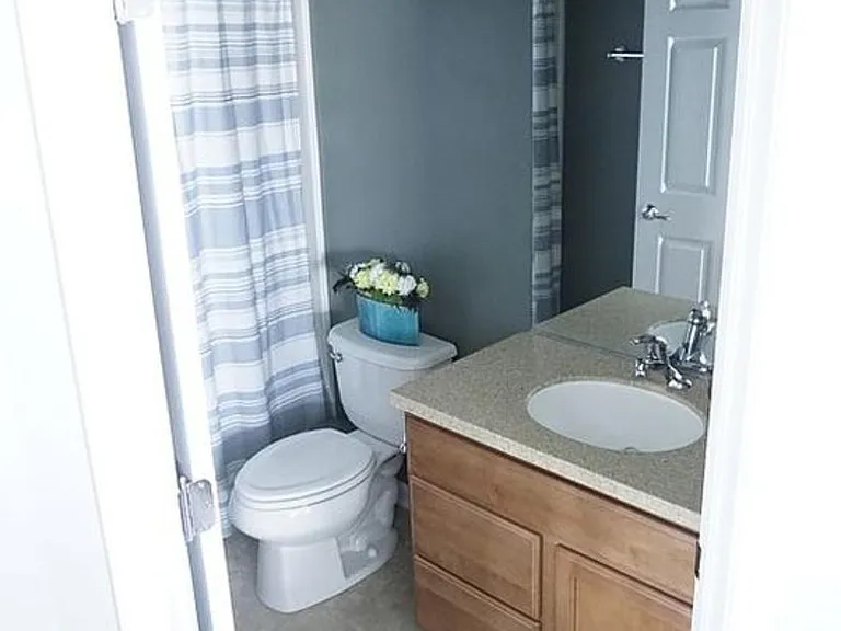 434 Turner Dr — Photo 9