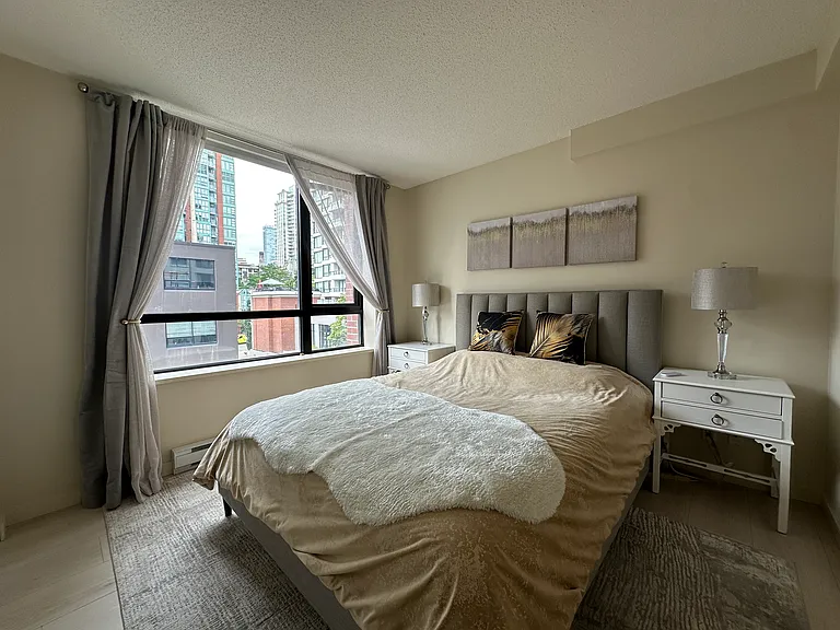 977 Mainland St #511 — Photo 19