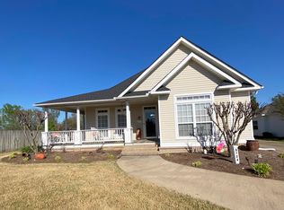 3724 Hazelwood Dr, Benton, AR 72015