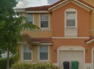 16657 SW 79th Ter, Miami, FL 33193