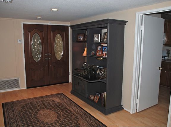 2nd image of 1736 Chattanooga Ct