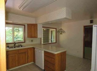 5770 SW Arrow Wood Ln, Portland, OR 97225