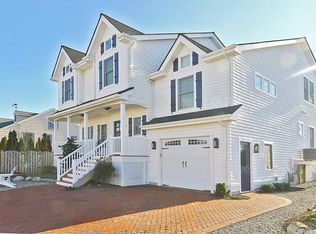 2 W 86th St, Brant Beach, NJ 08008