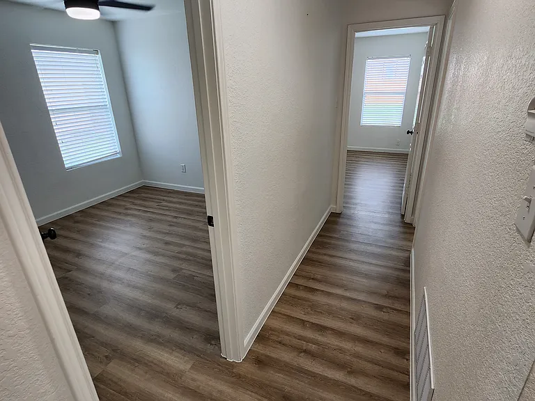 12808 Kingsgate Dr — Photo 23