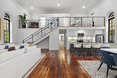 205 Summer St Photo 1