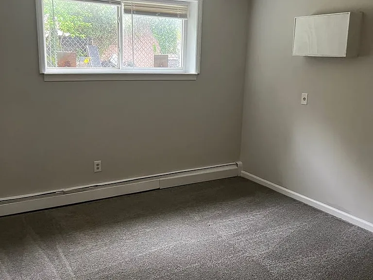 Willow Apartment Homes — Photo 6