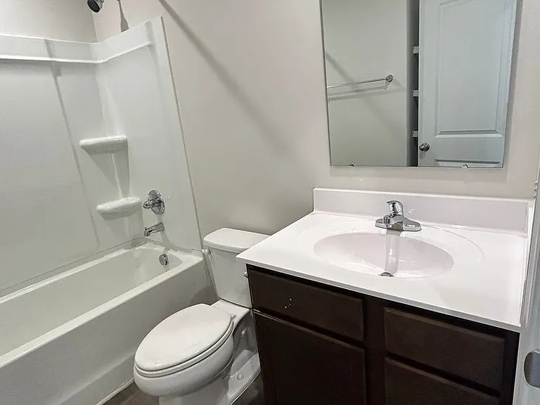 1629 Mountain Ash Ln — Photo 13