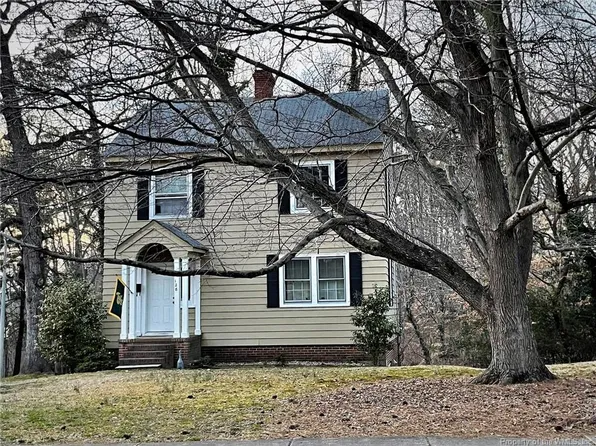 128 Matoaka Ct, Williamsburg, VA 23185