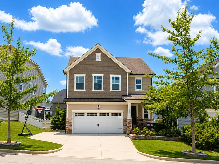 401 Ivy Arbor Way — Photo 1
