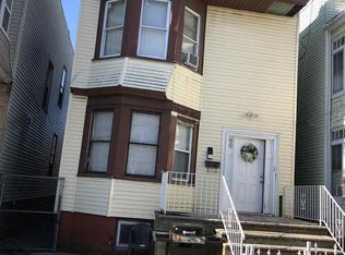 99 Wegman Pkwy, Jersey City, NJ 07305