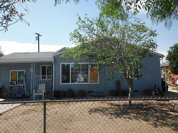 4th image of 10381 Vena Ave