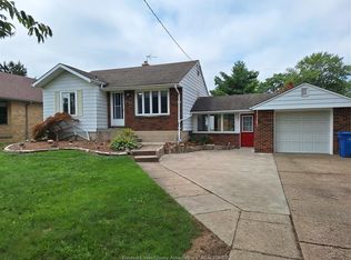 3987 Casgrain Dr, Windsor, ON N9G2A6