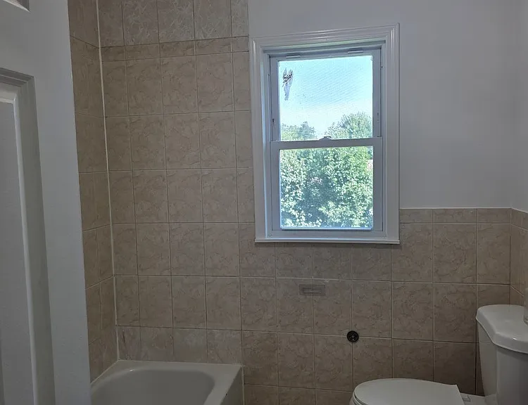 63 E 6th St #2 — Photo 15