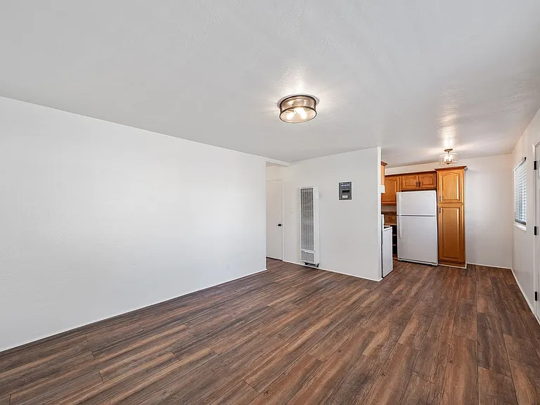 8 Whitmore Place #1 - 2 bedroom | 1 bathroom | Lower unit — Photo 5