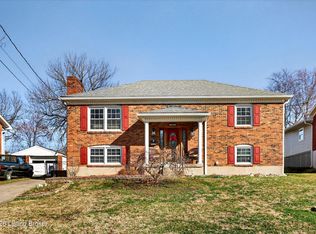 6913 Norlynn Dr, Louisville, KY 40228