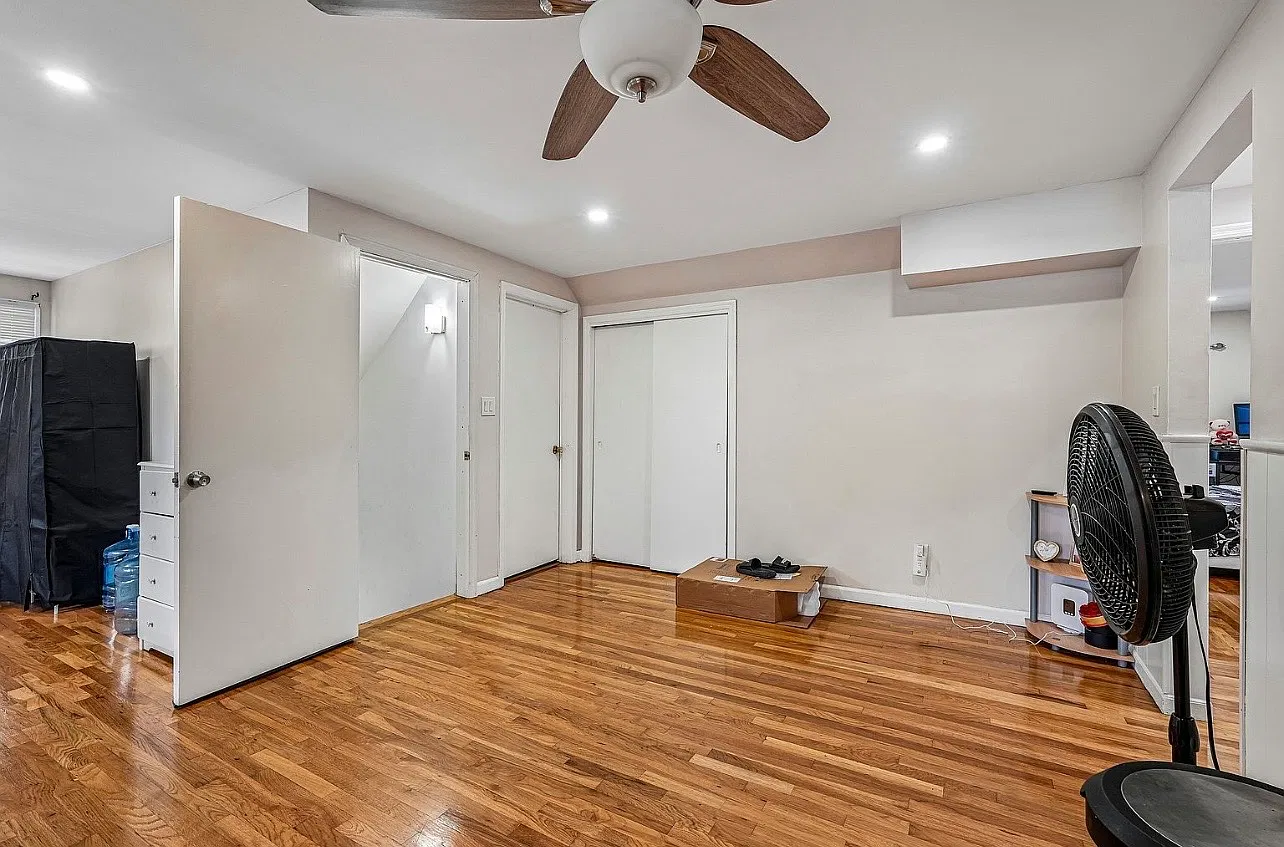 2 bed, $2,500 — Photo 4
