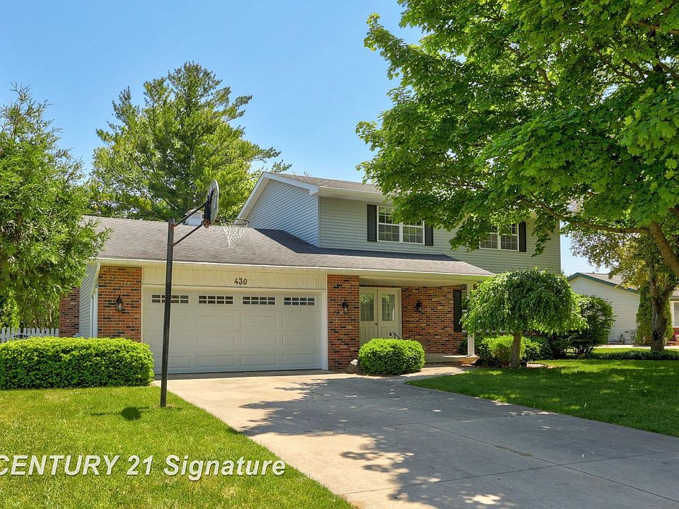 1st image of 430 Cranbrook Dr