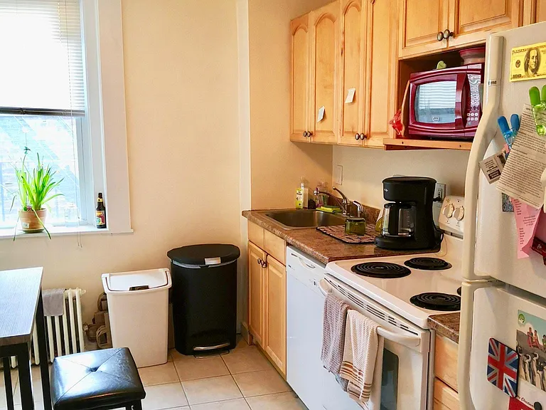 11 Gorham St #U7 — Photo 6