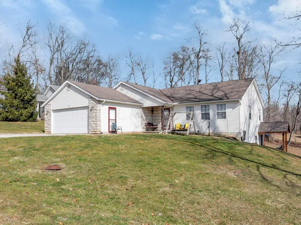 807 Daffodil Dr, Howard, OH 43028