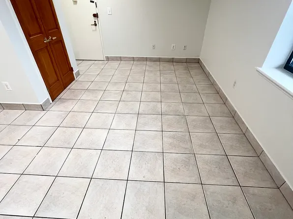 19-54 77th Street image 8 of 27