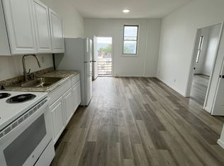 (Undisclosed Address), Yonkers, NY 10701