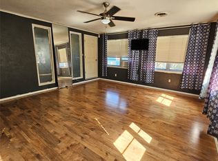 2006 Ridgewood St, Irving, TX 75062