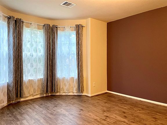 3rd image of 14574 Empanada Dr