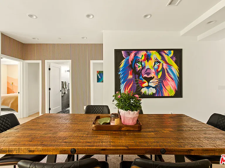14146 Hortense St — Photo 18