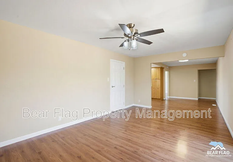 1312 Mission Dr — Photo 11