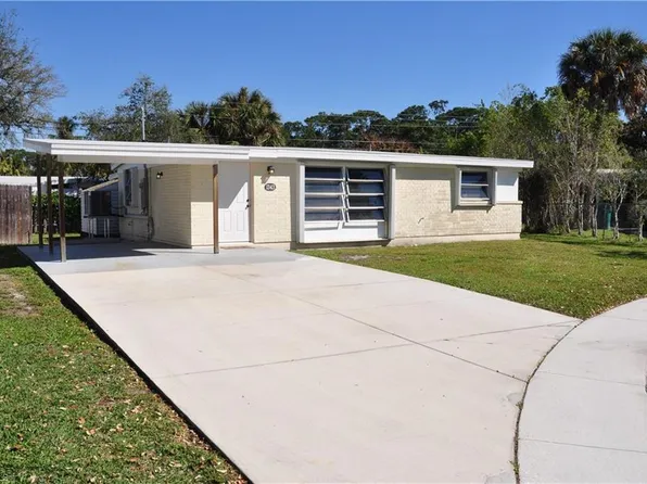 1343 Barbizon LN, NAPLES, FL 34104